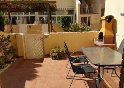 Front terrace 1